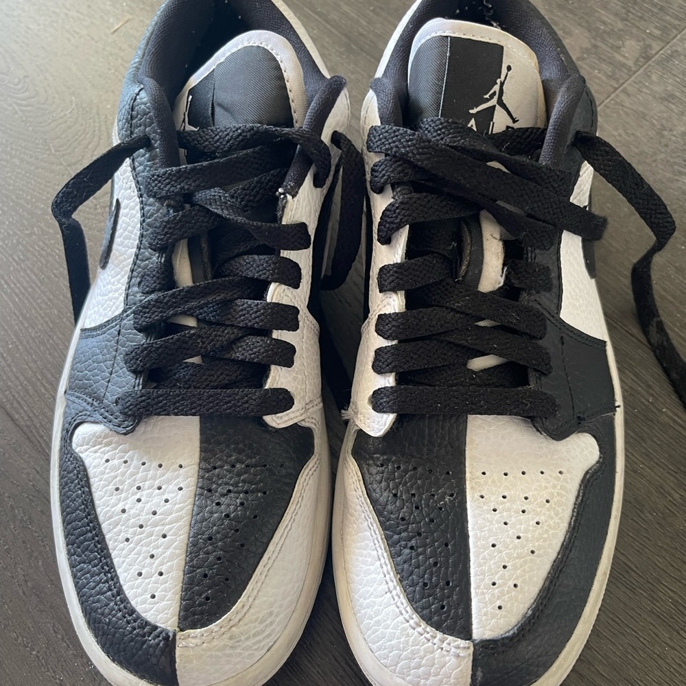 Nike Black and White Kids Sneakers